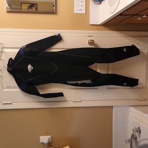 Henderson full wetsuit 5mm